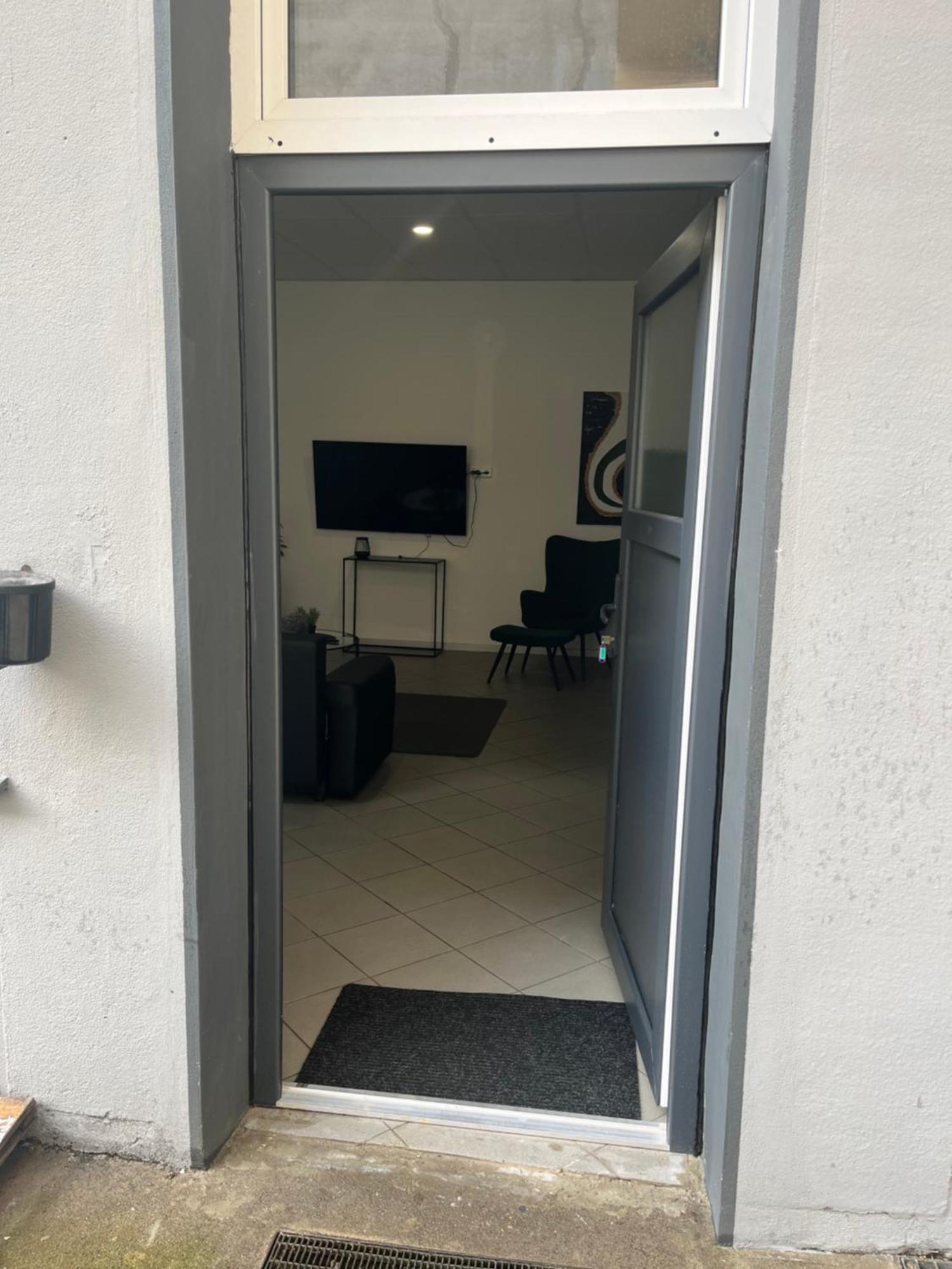 Apartment Central 10D 55Qm Wi-Fi Free Parking Calm Back House Dortmund Exteriér fotografie